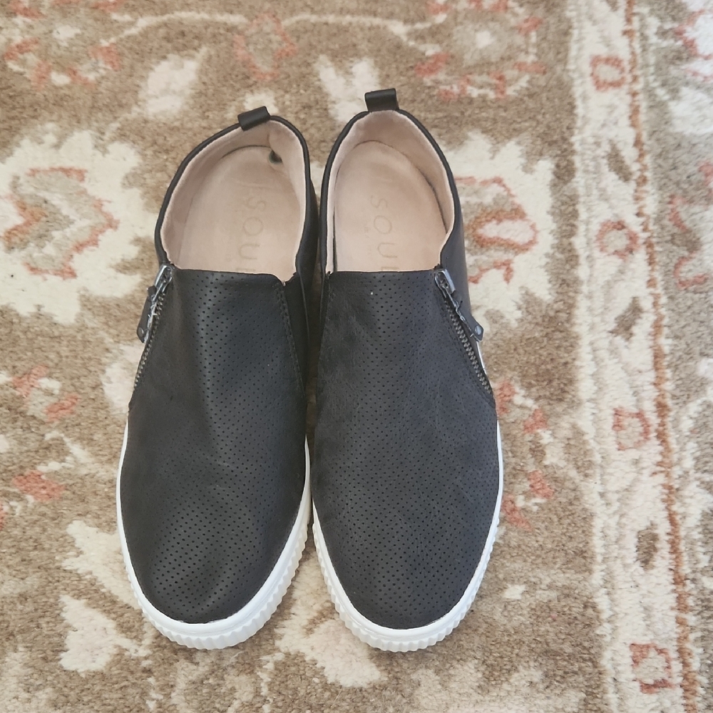 Womens Black Soul Naturalizer Sneakers